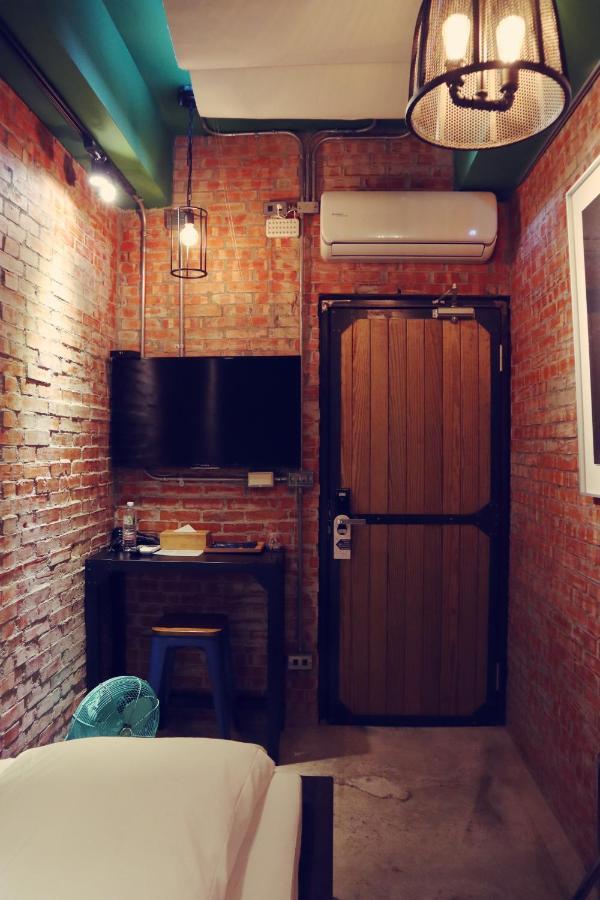 Travel Charger Hostel Hualien City Luaran gambar