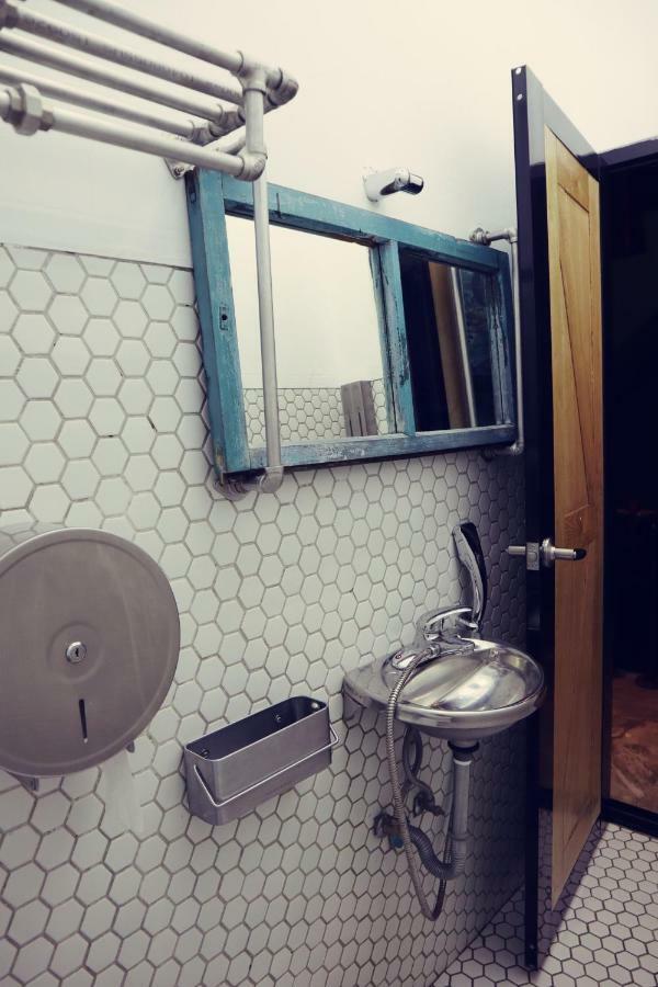 Travel Charger Hostel Hualien City Luaran gambar
