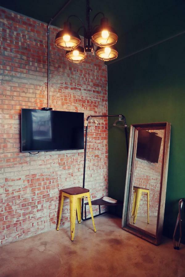 Travel Charger Hostel Hualien City Luaran gambar